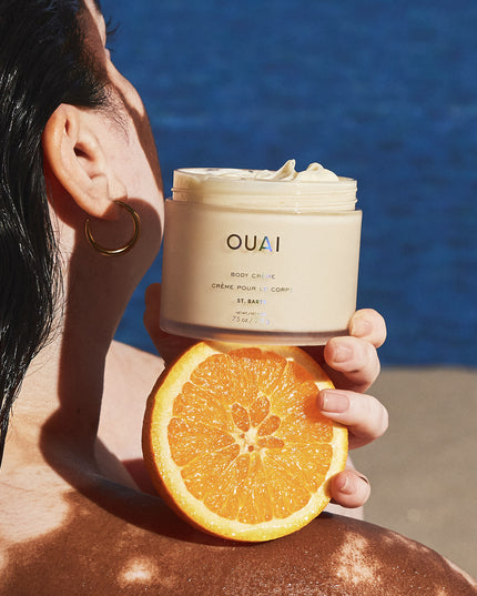 Body Crème St. Barts whisks you a-OUAI and renews skin with nourishing cupuaçu butter, hydrating coconut oil and skin conditioning squalane.