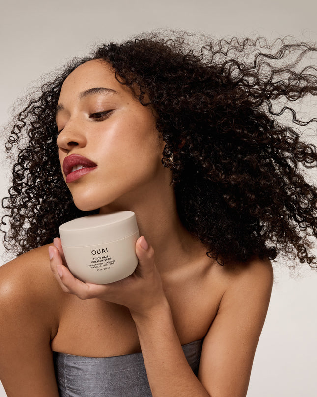 This masque helps restore hydration, fight frizz, smooth split ends and strengthen thick hair with almond, macadamia and olive oils, shea and illipe butters and hydrolyzed keratin.