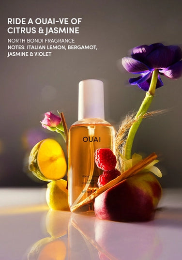 This salt-free Wave Spray enhances natural texture, helps control frizz and adds hydration for soft-to-touch beachy texture.