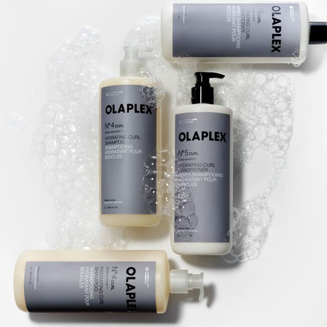 Curls are structurally unique–more bonds, more bends, more prone to breakage. This shampoo for coily, curly, and wavy hair delivers multi-action care to instantly strengthen, define, hydrate and target your hair’s unique combination of needs, no matter your pattern.