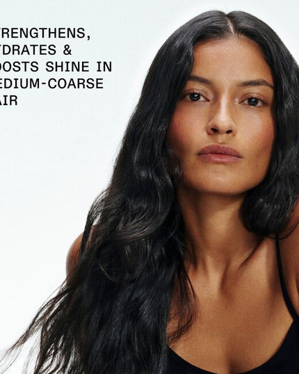 Repair everyday damage in 1 wash.

This #1 best-selling prestige conditioner* strengthens and reinforces bonds for more resilient hair, at a molecular level. The luxuriously nourishing and creamy formula dramatically improves detangling and manageability without weighing hair down. Clinically proven to soften, smooth, and reduce split ends, frizz, and flyaways.