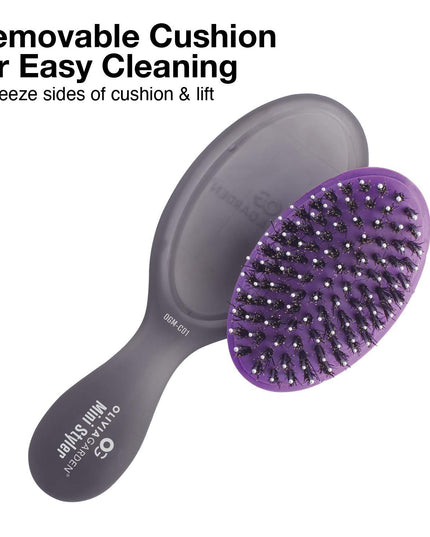 The Olivia Garden Smooth & Shine Styler is a special blend of boar & nylon bristles for superior styling on all hair types & extensions. Removable Cushion for easy cleaning to keep your brushes truly clean at all times.