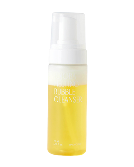 Gentle Oil-to-Foam Cleanser for Deep & Refreshing Cleansing