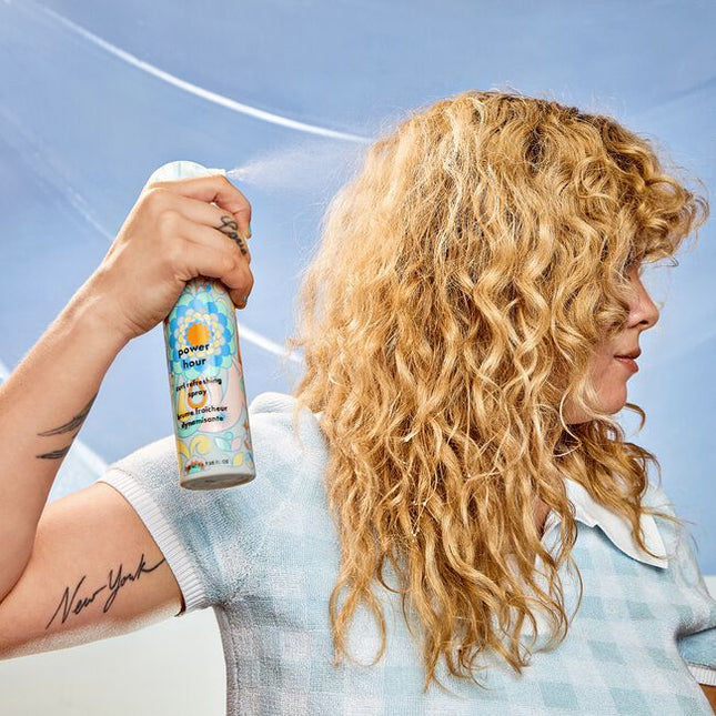 All curls are welcome! Instantly revives and moisturizes all waves, curls, and coils