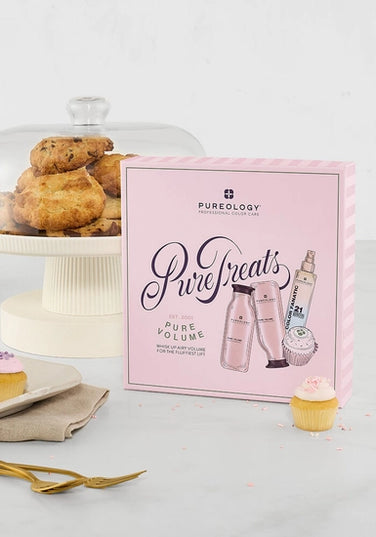 The Pureology Pure Volume Holidah Kit is your go-to system for fine, flat, and color-treated hair, delivering weightless body, lift, and movement while keeping hair soft and hydrated.