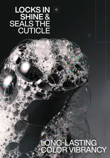 Redken's Acidic Color Gloss Shampoo is a ph-balanced acidic sulfate-free shampoo for clients with color-treated hair to help prolong salon-grade haircolor and intense shine.