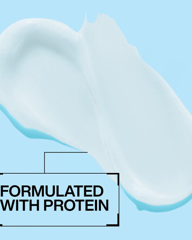 Rinse out treatment and hair mask for strength repair to damaged hair.