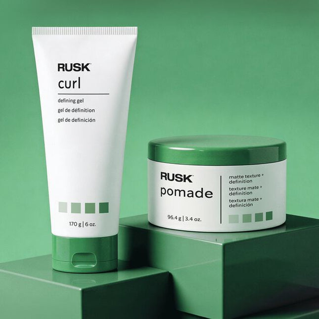 Controls. Defines. Enhances. Versatile light-hold gel that's flake-free, fast drying and reduces frizz to enhance textured hair.