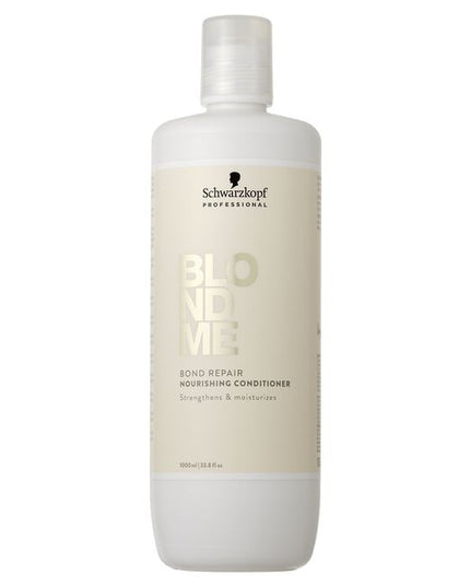 Strengthens and moisturizes hair.