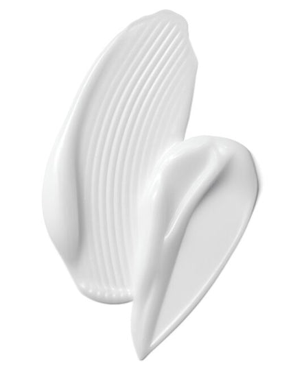 Strengthens and moisturizes hair.