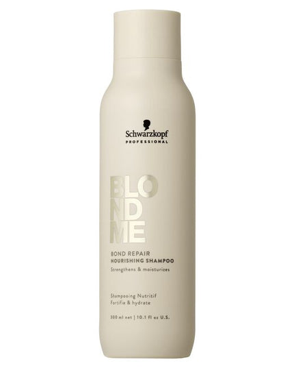 Strengthens and moisturizes hair.