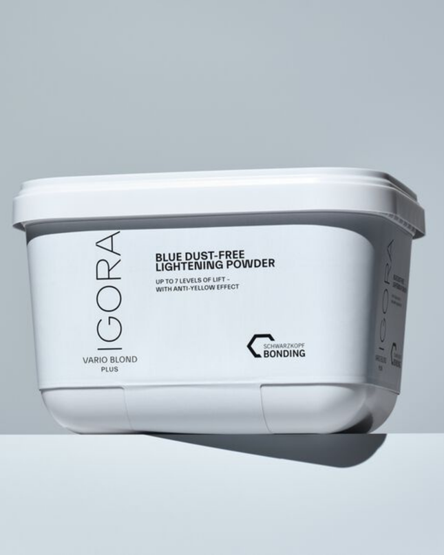 The IGORA VARIO BLOND Plus Powder Lightener offers up to 7 levels of lift and delivers precise neutralization with its anti-yellow effect. This formula with integrated Fibre Bond Technology enforces bonds within the hair fiber to reduce breakage.