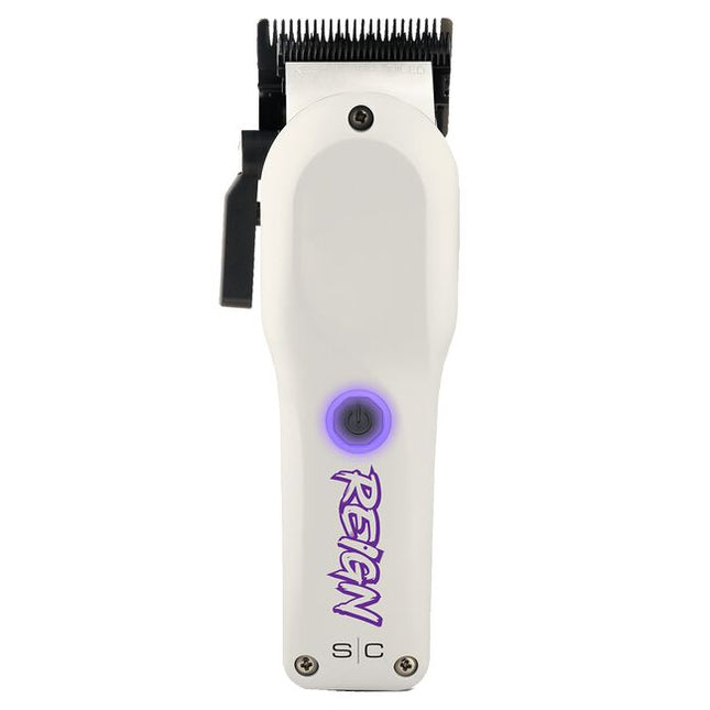 Engineered and designed by professional barbers for those who dominate, the S|C Pro Reign Clipper is a professional powerhouse made to rule over every head of hair it comes across. Featuring our whisper-quiet EON digital brushless motor with 7,800 RPM, offers legendary power and control. Fading, debulking, or refining? It doesn’t matter. This tool commands it all.