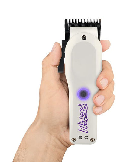 Engineered and designed by professional barbers for those who dominate, the S|C Pro Reign Clipper is a professional powerhouse made to rule over every head of hair it comes across. Featuring our whisper-quiet EON digital brushless motor with 7,800 RPM, offers legendary power and control. Fading, debulking, or refining? It doesn’t matter. This tool commands it all.