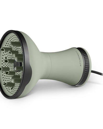 Engineered for curly and coily hair, the StyleCraft 2-in-1 Diffuser and Hair Dryer is an essential part of a perfect curl-defining ritual. Crafted to work with unique textures, it helps reduce frizz while boosting the inherent shape and bounce of curls. 