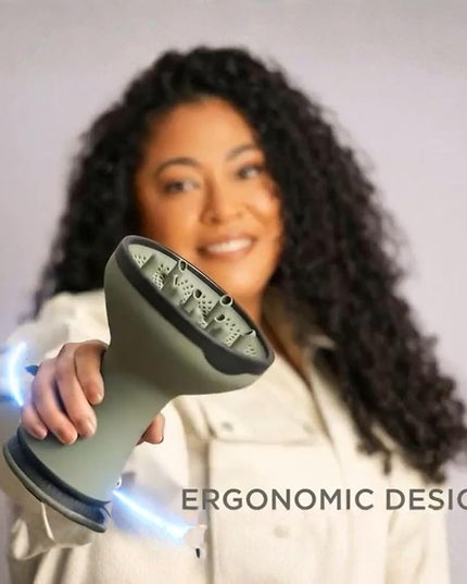 Engineered for curly and coily hair, the StyleCraft 2-in-1 Diffuser and Hair Dryer is an essential part of a perfect curl-defining ritual. Crafted to work with unique textures, it helps reduce frizz while boosting the inherent shape and bounce of curls. 