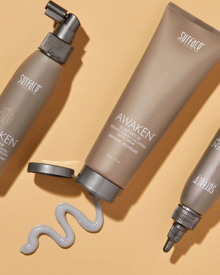 A scalp detoxifying exfoliation treatment. ? Detoxifies the scalp by gently exfoliating with activated charcoal powder to remove excess oil, dry skin and free radicals for the ultimate in cellular rejuvenation and a healthy scalp.