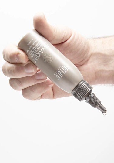 Surface's Awaken Therapeutic Treatment uses natural extracts including saw palmetto with mineral ferments and antioxidants to help detoxify and rejuvinate the scalp and follicle. Nutrients are maximized with vegan protein and essential amino acids.