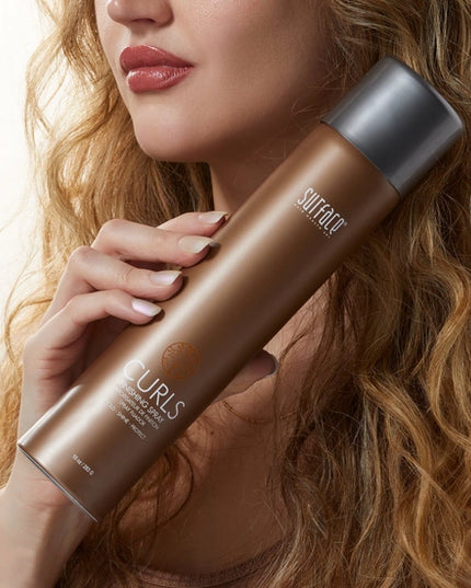 Lightweight hairspray for curls and textured hair. Botanical fibers define and hold your curls while Babassu Oil and Ceramide NP provide color and thermal protection as well as humidity resistance.