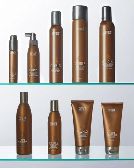 Lightweight hairspray for curls and textured hair. Botanical fibers define and hold your curls while Babassu Oil and Ceramide NP provide color and thermal protection as well as humidity resistance.