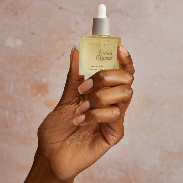 Looking for the best cuticle oil in the business? You've found it! The TGB Cuticle Essence is salon essential — thanks to its relaxing scent, this ultra-nourishing oil is the perfect finishing touch to every manicure.