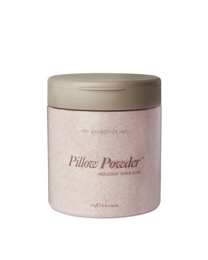 Pillow Powder™ is an indulgent repair soak. The pillow-soft foam and nourishing blends of Almond Oil and Vitamin E soften and soothe skin and dry cuticles.

A luxurious treat, let a feeling of calm wash over your clients with this universal soak that's perfect for all skin types.