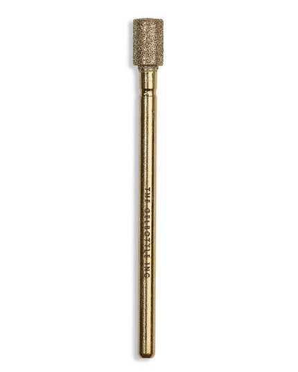 Effortlessly blend and buff the nail plate ready for an infill. The unique barrel shape of our diamond Blender Bit can easily remove lifted product and dead skin cells from the nail plate, encouraging more efficient and precise preparation for your infill service.