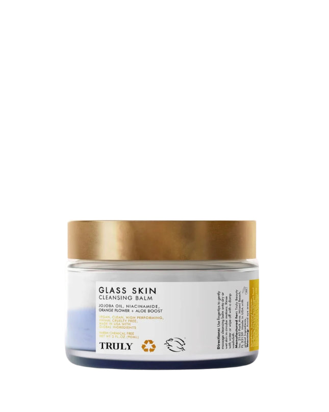 A deeper cleanse, a clearer you.
Truly’s first ever 2-in-1 cleanser + makeup remover balm penetrates deep into the pores, lifting the day’s sebum, gunk, and makeup for a clear, poreless, and glowing complexion.