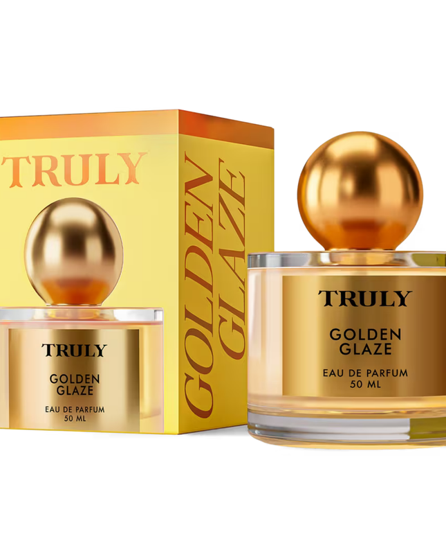 Truly’s Golden Glaze Eau De Parfum captures the transition from golden sunset to twilight sky, accompanied by the growing crackle of a beach bonfire.