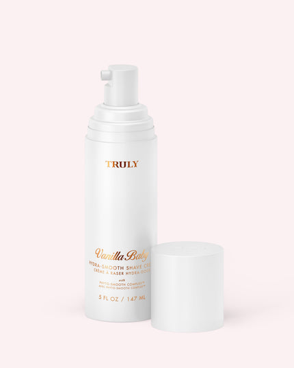 Meet the creamiest, dreamiest shave cream. Powered by Truly’s proprietary Phyto-Smooth Complex™, this jasmine-scented rich whip cushions skin with a protective moisture barrier for a close shave that leaves you irresistibly soft and smooth.