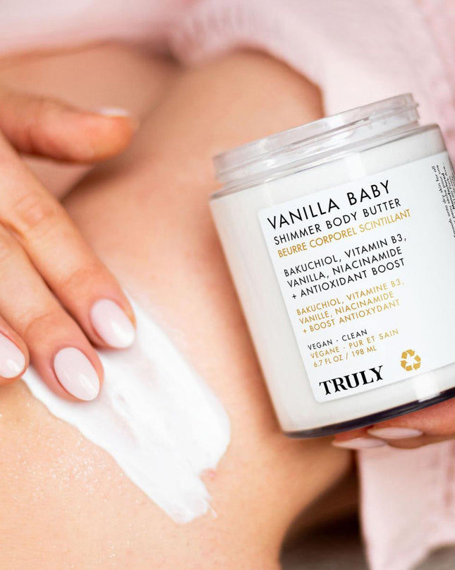 Your two-step ritual for luminous skin and a warm vanilla scent.

.7 fl. oz. Vanilla Baby Luxury Body Oil Mini
2.8 fl. oz. Vanilla Baby Shimmer Body Butter Mini