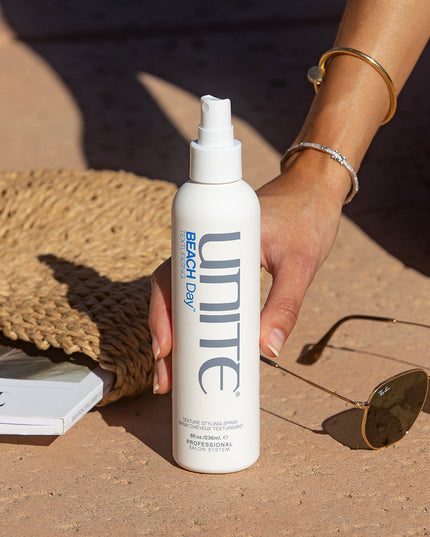 A natural sea salt spray formulated to deliver effortless, beachy, lived-in definition and texture with a tousled matte finish.