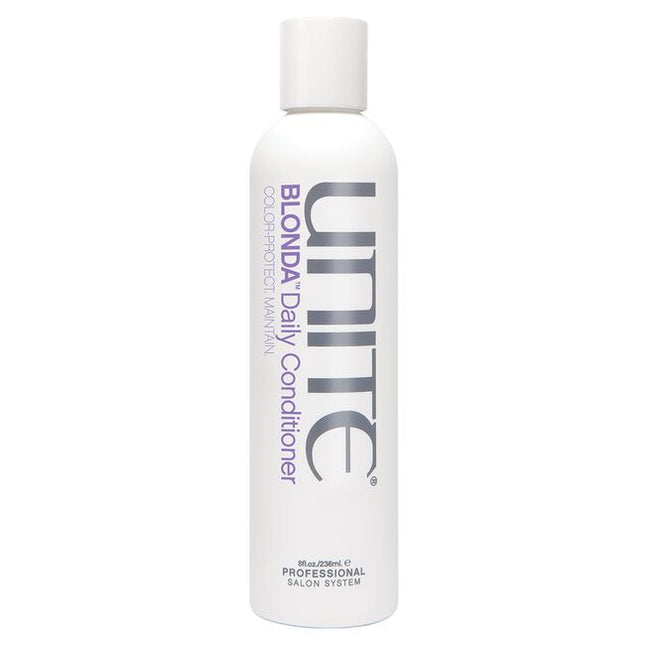A blonde-loving purple conditioner that hydrates, repairs and protects blonde hair and highlights on both tone and no-tone days.