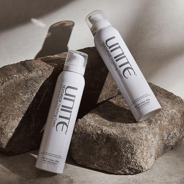 A quick-drying finishing foam designed to deliver effortless soft, tousled, texture with a frizz-free, satiny-sheen finish.