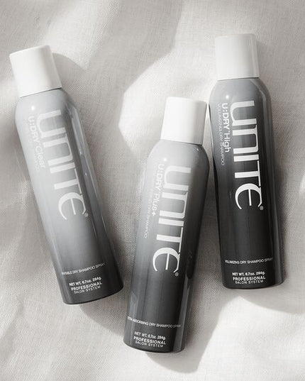 An extra-absorbing dry shampoo designed to quickly absorb and refresh oily hair and scalps without leaving a heavy residue.