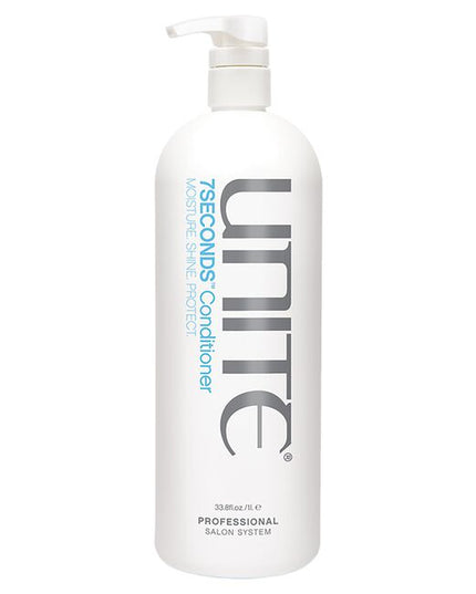 A moisture-enriched conditioner designed to hydrate, repair and protect all hair types from UV/thermal damage.