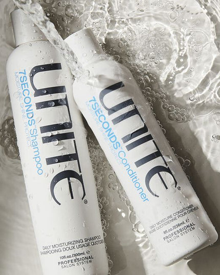 A moisture-enriched shampoo designed to cleanse, replenish and protect all hair types from UV/thermal damage.