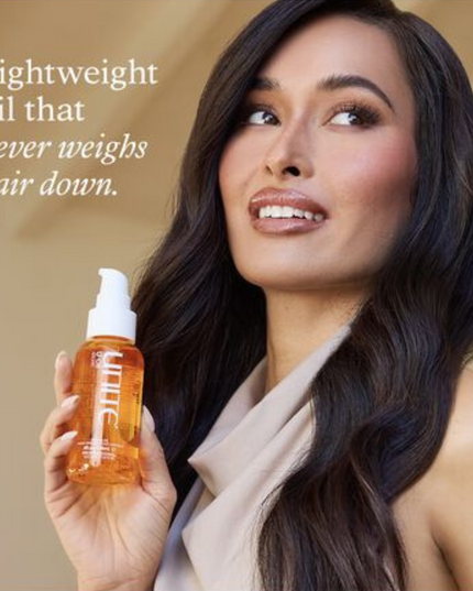 All Bright Duo Includes:
(1) - U Oil, 4 fl. oz.
(1) - 7SECOND Detangler, 2 fl. oz.