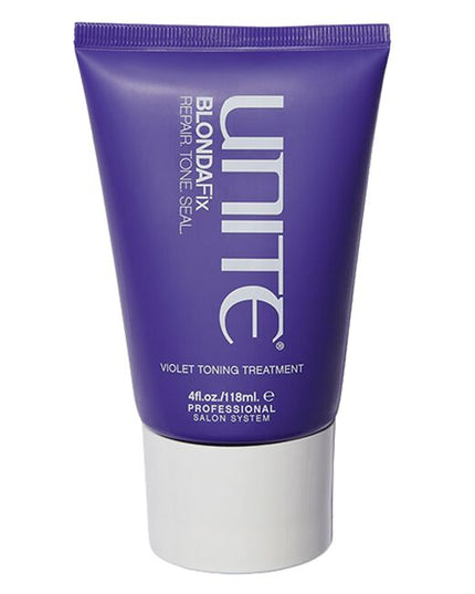 A deeply reparative toning treatment designed to repair, strengthen and tone brassy blonde hair in just one use.
