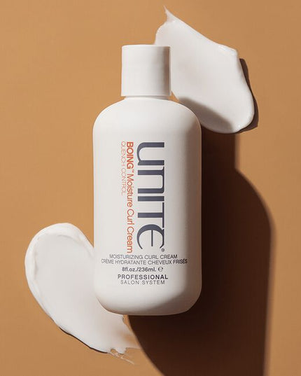 A moisture-enriched curl cream designed to deliver a mega-dose of hydration that defines, controls and protects unruly curls.