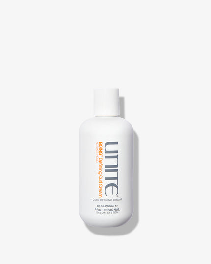 A moisture-enriched curl cream designed to deliver a mega-dose of hydration that defines, controls and protects unruly curls.