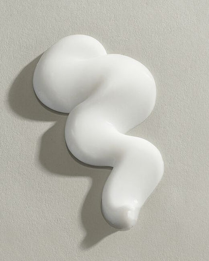 A volumizing creme designed to instantly add thick, touchable volume to fine or lifeless hair. Apply to wet hair, then heat dry.