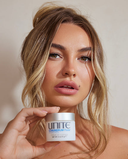 A 3-in-1 versatile styling wax, cream and paste designed to deliver a long-lasting, flexible hold with a natural finish to any style.