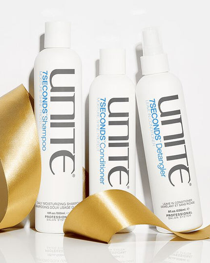This hydrating set includes a moisture-enriched shampoo that cleanses, replenishes and protects hair, a moisture-enriched conditioner that hydrates, repairs and nourishes hair and a leave-in conditioner that detangles, smooths, strengthens and protects hair from UV and thermal damage.