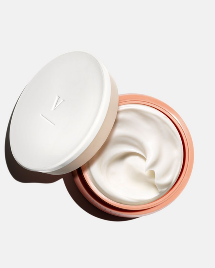 Virtue® Curl Leave-In Butter is a leave-in cream rich in reparative proteins and emollients to infuse hair with hydration, help neutralize frizz, and guard against heat and humidity. Simultaneously, Alpha Keratin 60ku® helps to repair cracks and splits, leaving curls stronger, softer, and full of shine.