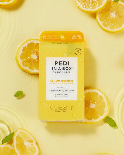 Meet the most skinvigorating 3-step, single-use pedicure kit. Squeeze the day with our lemon-scented Pedi in a Box. When life gives you lemons, you treat your clients to a refreshing pedicure treatment that gives dehydrated, dull skin a much-needed pick-me-up.
