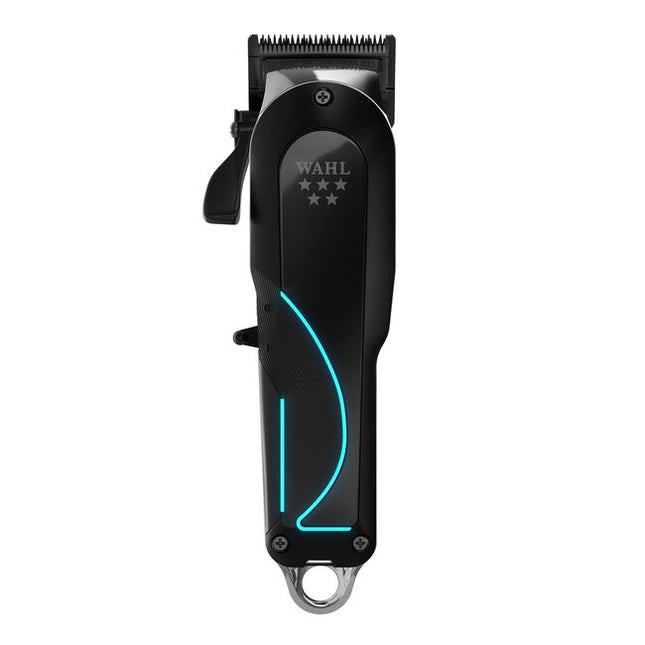 The Senior 2.0 features a strong motor with Adaptive Speed Control and a 5-position click or free-flow lever. Its ultra-strong carbon steel, DLC coated blade provides seamless fades, bulk removal, and taper-to-fade performance. 