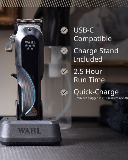 The Senior 2.0 features a strong motor with Adaptive Speed Control and a 5-position click or free-flow lever. Its ultra-strong carbon steel, DLC coated blade provides seamless fades, bulk removal, and taper-to-fade performance. 