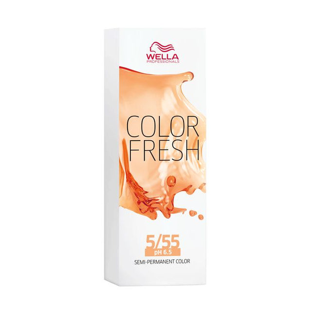 Color Fresh is an extremely versatile, gentle conditioning color enhancer with acidic pH. It is ideal for refreshing color in between services, for color correction and introducing new clients to color.