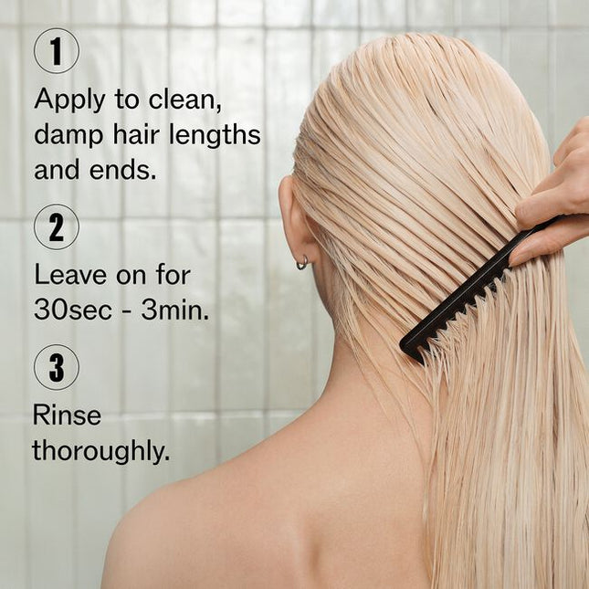 Cuticle smoothing conditioner. Moisture & anti-porosity for all colored hair. Color care from the inside out, for healthy-looking hair. Patented technology.